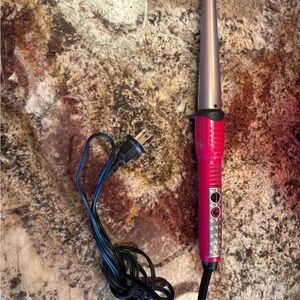 Conair Pink 1” to 1/2” tapered Curling Wand